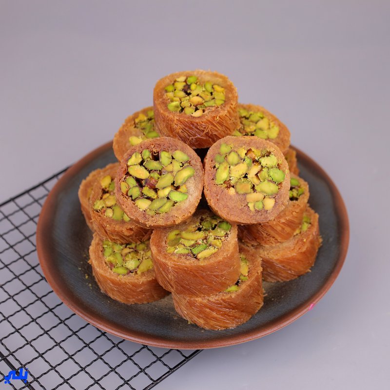 شعرية بالفستق
