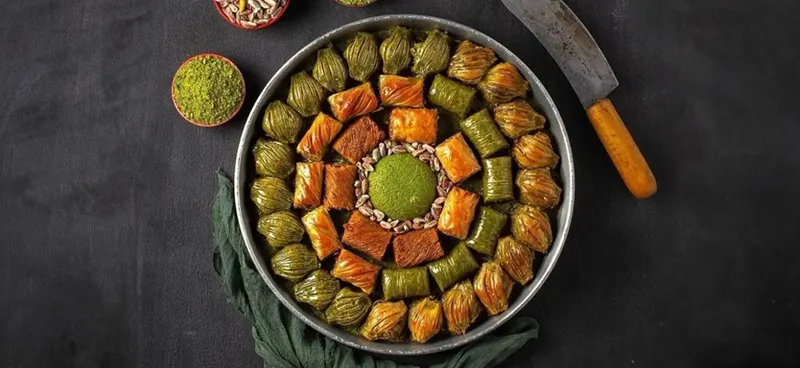 زنود الست الوردة الحمدانية - الكاظمية