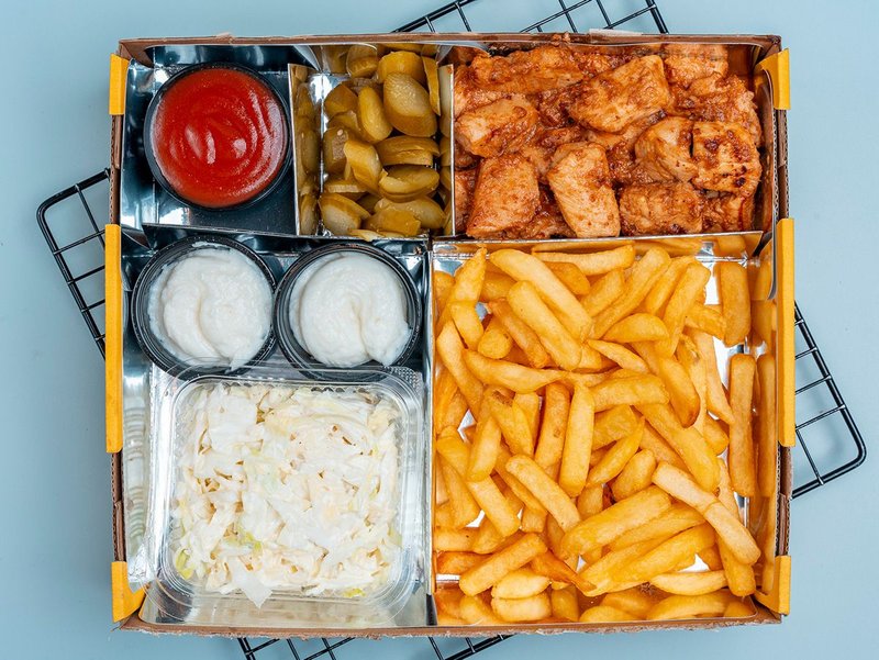 ملك الطاووق – الكرادة