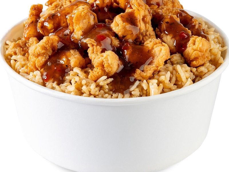 رز مع دجاج مشوي بنكهة الكاجون
